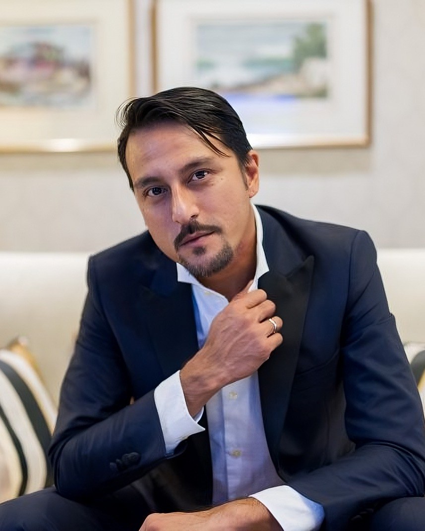 Bront Palarae, founder of InVisee